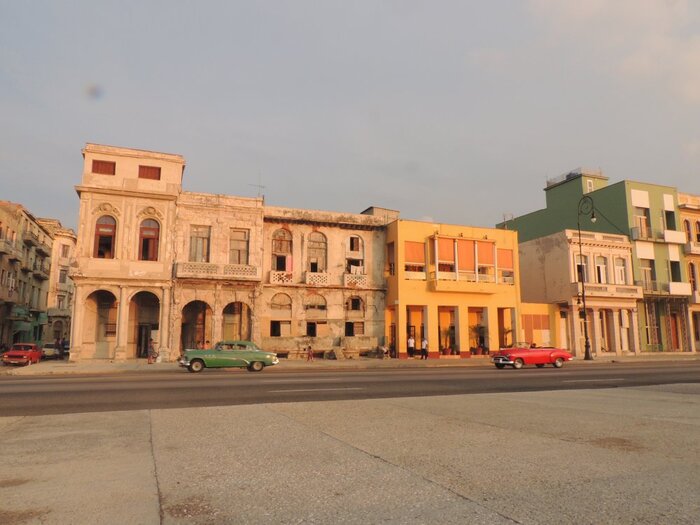 Straße am Malecon in Havanna (Anita Jochner)