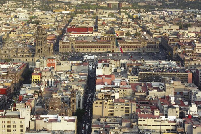 Blick auf den Zocalo in Mexico-City
