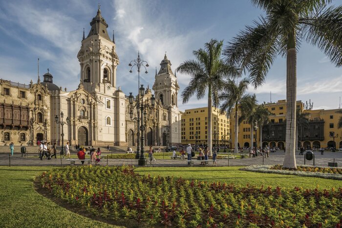 Der Hauptplatz in Lima, die Plaza de Armas