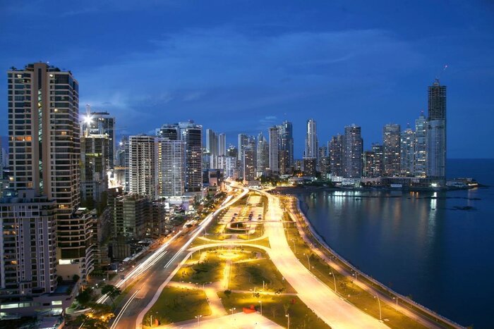 Panama City bei Nacht