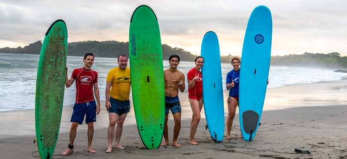 Surfen an der Playa Carillo