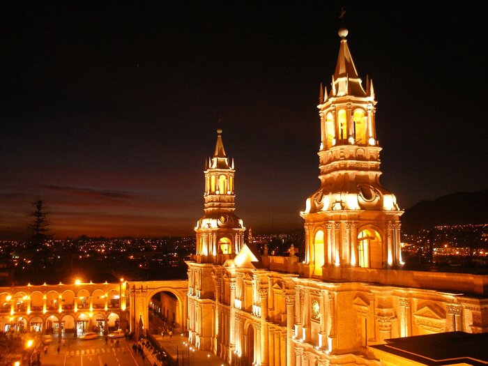 Arequipa bei Nacht